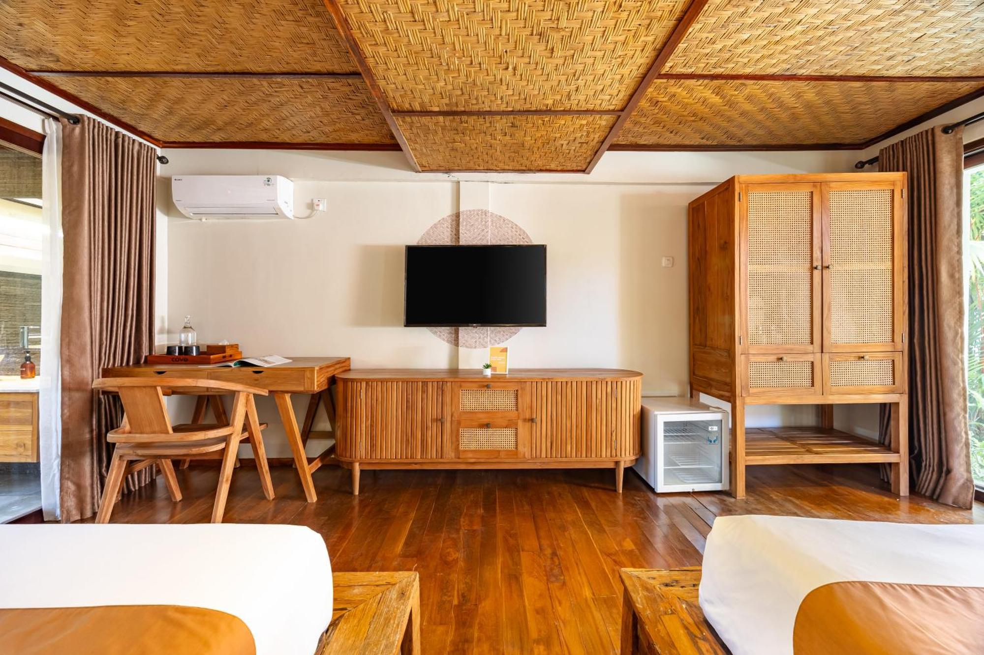 Cove Urbanest Inn Seminyak  Exterior photo