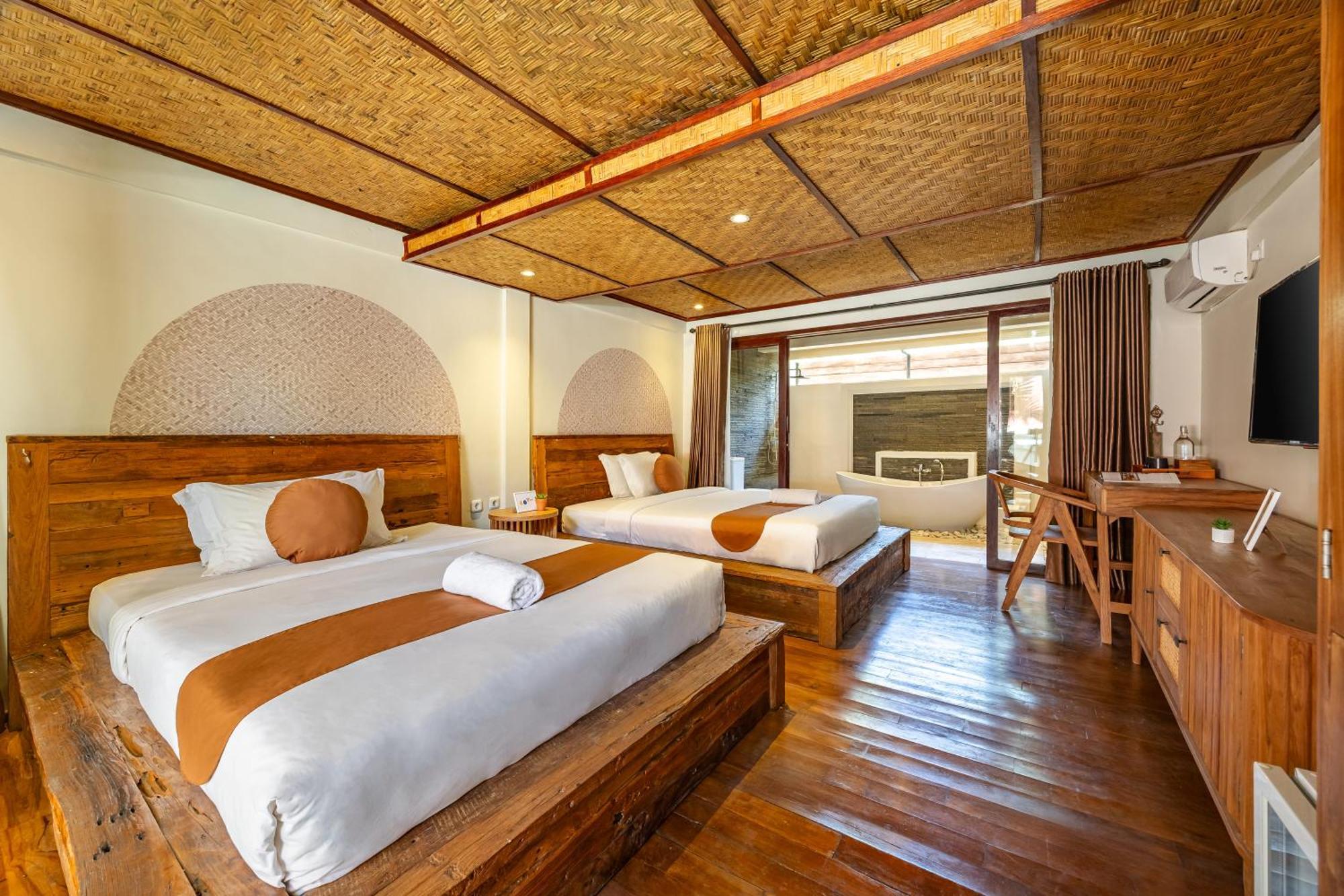 Cove Urbanest Inn Seminyak  Exterior photo